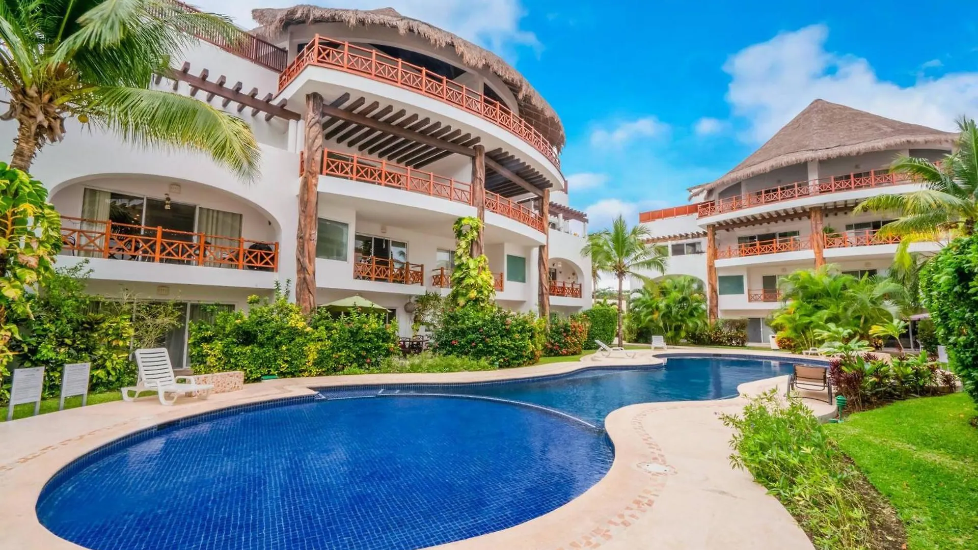 Modern 3Br Condo In The Center Of Playa Del Carmen - Muuyal 304 Holiday home